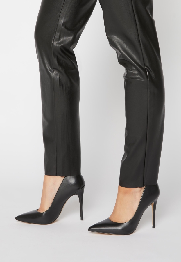 Musta Cassedy - Korkokengät Gabor