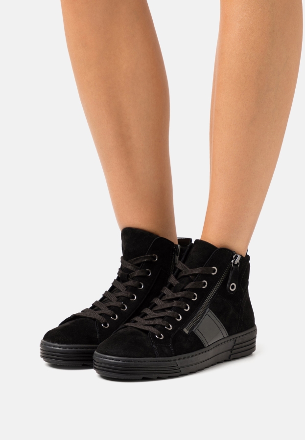 Korkeat Tennarit Gabor Musta