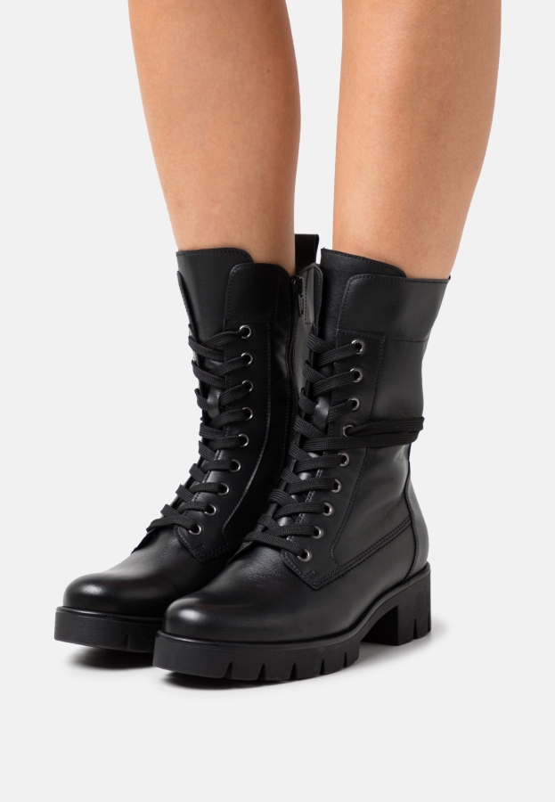 Nauhalliset Nilkkurit Konjakki Gabor