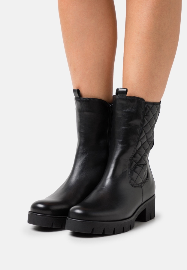 Mustat Klassiset Nilkkurit Gabor Naisille